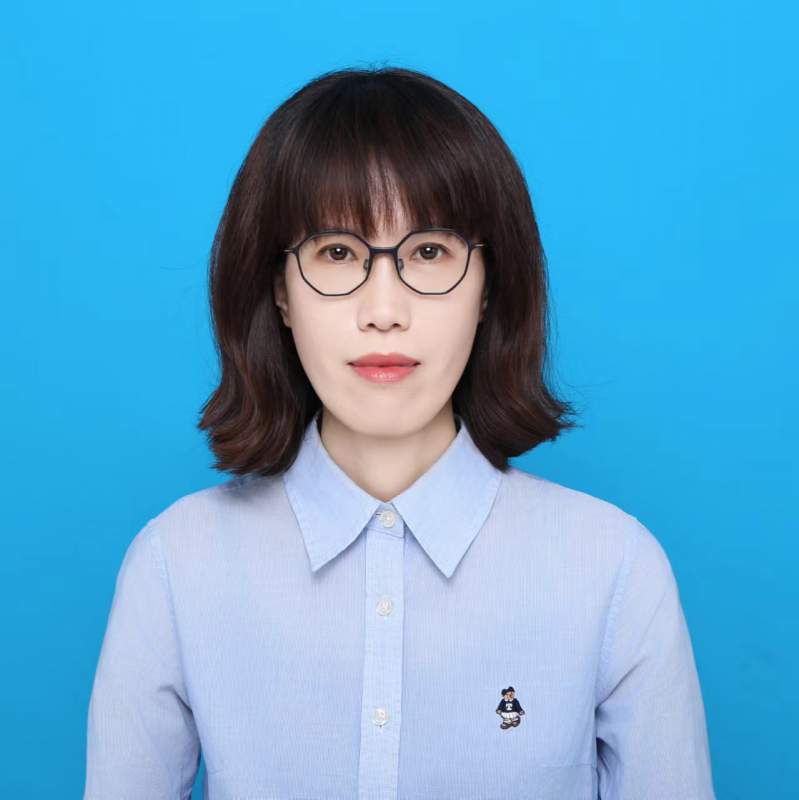 于小菲.jpg